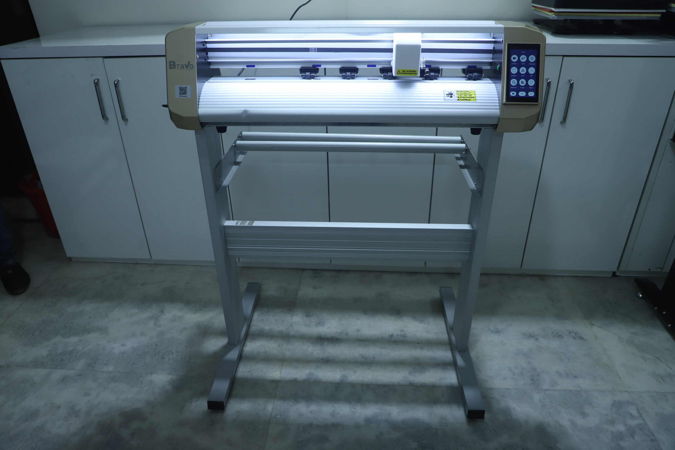 Bravo Digital Sticker Cutting Machine